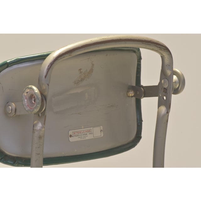 American Office Chair with Steelcase, 1950 For Sale - Image 6 of 14