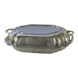 Example of Barker Brothers and Cie Serving Dishes and Pieces