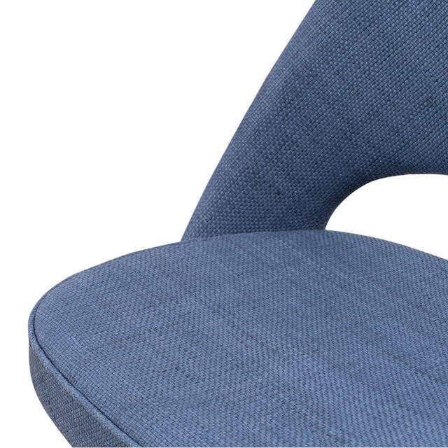 Metal Saarinen Executive Armless Chair in Ocean Blue Woven Leather Swivel Base by Eero Saarinen for Knoll For Sale - Image 7 of 9