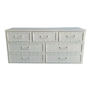 Vintage Faux Bamboo White 7 Drawer Palm Beach Regency Dresser by Broyhill For Sale