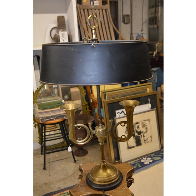 American Vintage Wildwood Antique Brass Bouillotte French Bugle Horn Lamp For Sale - Image 3 of 18