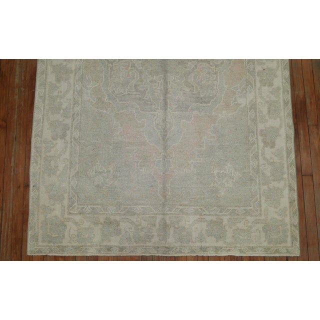 Mid 20th Century Vintage Turkish Oushak Rug - 4'10" x 8' For Sale - Image 5 of 11