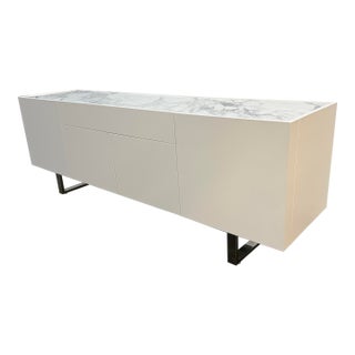 Calligaris White Lacquered Horizon Sideboard For Sale