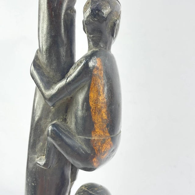 Wood Early 20th Century Makonde Tree Climbing Figure Tanzania MATTER COLLECTION For Sale - Image 7 of 8