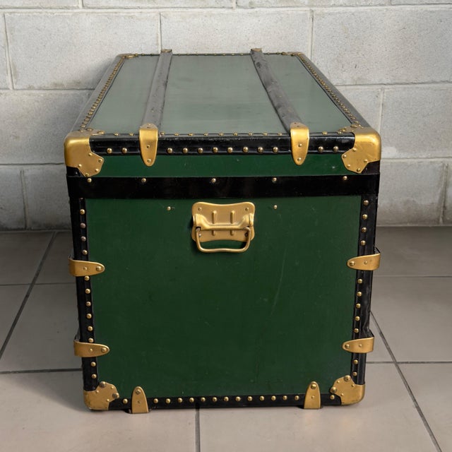 20th Century Green Wood and Metal Travel Trunk For Sale - Image 5 of 11