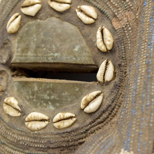 Dark Gray Early 20th Century Kota Beaded Face Mask with Cowrie Shells Gabon For Sale - Image 8 of 11