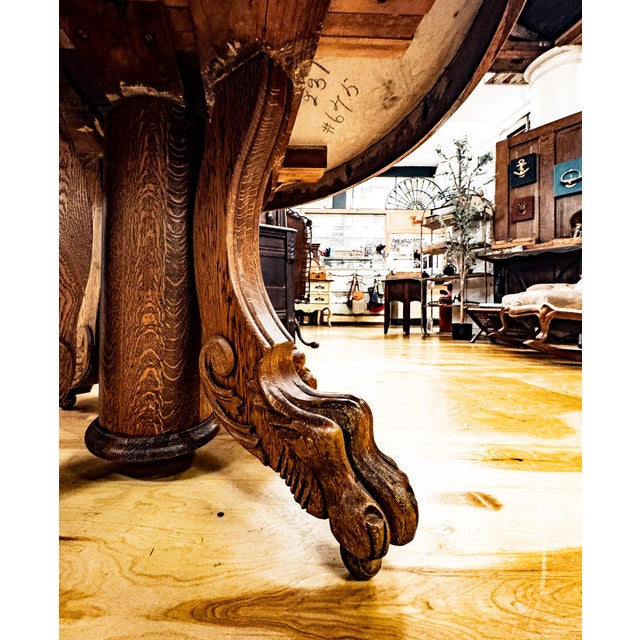 Early 20th Century Early 20th Century Solid Oak Clawfoot Dining Table With Four Leaves For Sale - Image 5 of 18