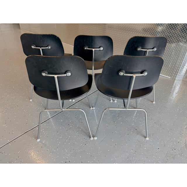 Herman Miller Black DCM Dining Chairs by Charles & Ray Eames for Vitra, 2000s, Set of 5 For Sale - Image 4 of 9
