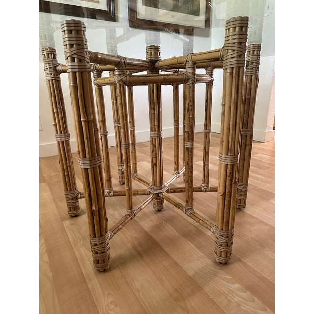 1990s Unmarked McGuire Organic Modern Bamboo & Rattan Circular Dining Table With Glass Top For Sale In Phoenix - Image 6 of 12