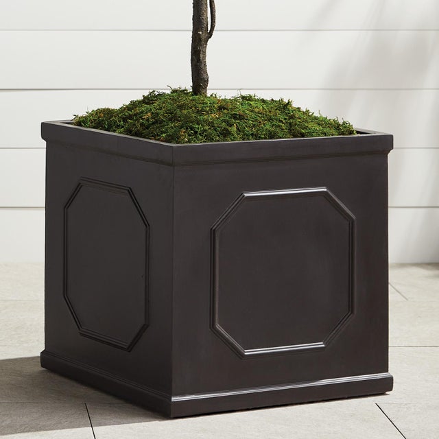 A composite of clay and other natural materials makes Fibreclay lighter than you think. The look and feel of a substantial...