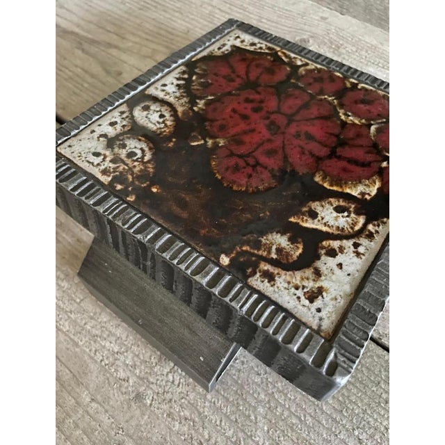 Resin and Ceramic Door Handle, in Very Good conditions. Designed from 2000