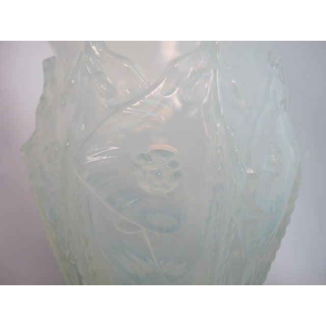 Sabino Paris Manta Raie Ray Sculpted Flower Blue Opalescent Glass Vase For Sale - Image 11 of 14