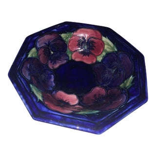 Moorcroft Pottery Fruit Bowl “Pansy” Pattern For Sale