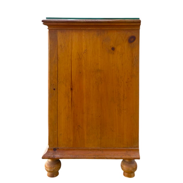 Milling Road by Baker Furniture 19th Century Antique Pine William & Mary Dresser Set, 2 Pieces For Sale In Chicago - Image 6 of 10