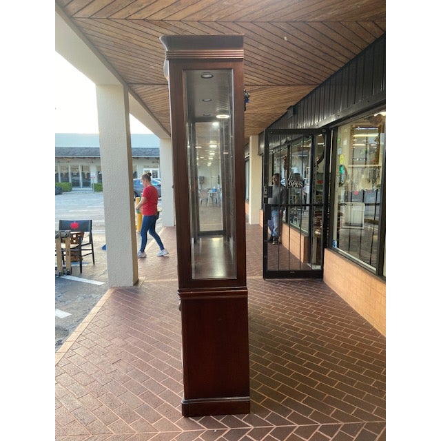 American 1990s Bernhardt Buffet Hutch For Sale - Image 3 of 15