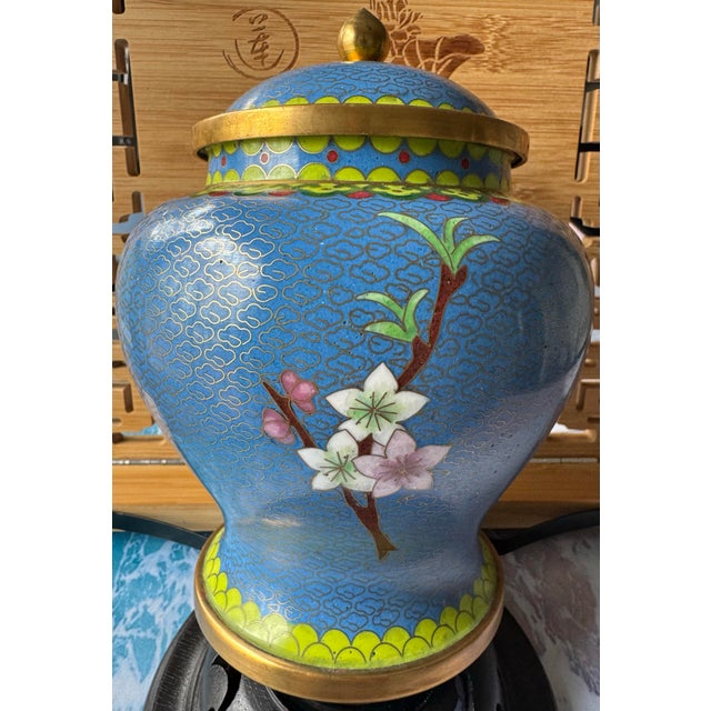 Chinoiserie Vintage 1980s Chinese Cloisonné Peony Ginger Jar - 7" For Sale - Image 3 of 11