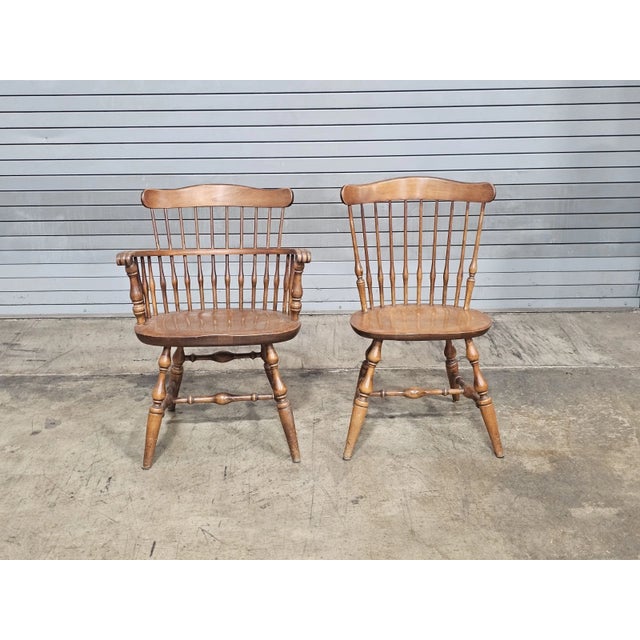 Wood Mid 20th Century Set of 6 Nichols & Stone (Stickley) Fan Back Windsor Chairs Made in Massachusset For Sale - Image 7 of 11