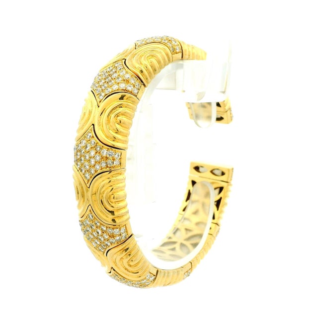 Vintage Italian 18k Gold Diamond Wide Cuff Bracelet For Sale - Image 15 of 16