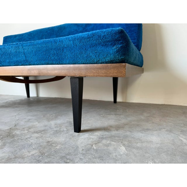 1960's Mid- Century Peter Hvidt & Orla Mølgaard - Style Daybed Sofa For Sale In Miami - Image 6 of 12