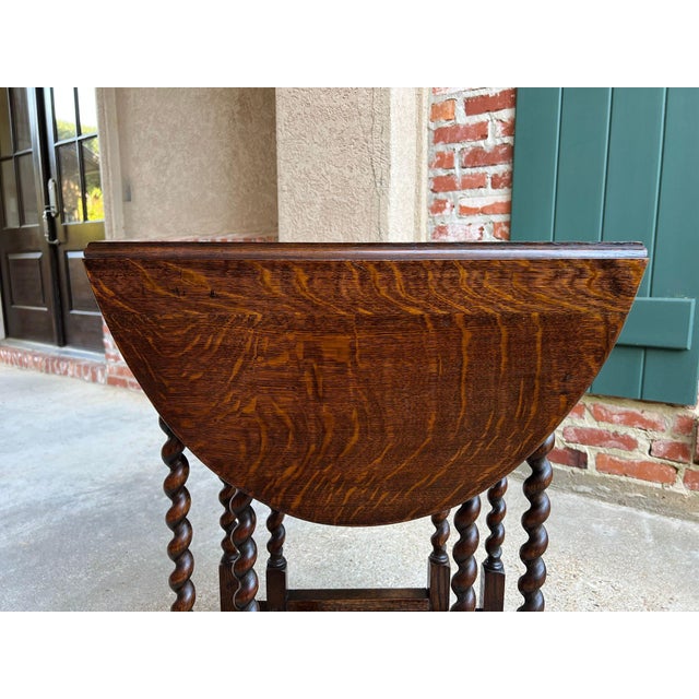 Antique English Petite Drop Leaf Table Barley Twist Gateleg Tiger Oak C1920 For Sale - Image 4 of 18