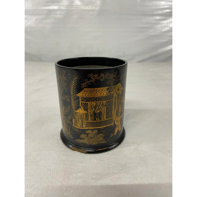 Japanese Lacquered Caddy With Lid For Sale - Image 9 of 9