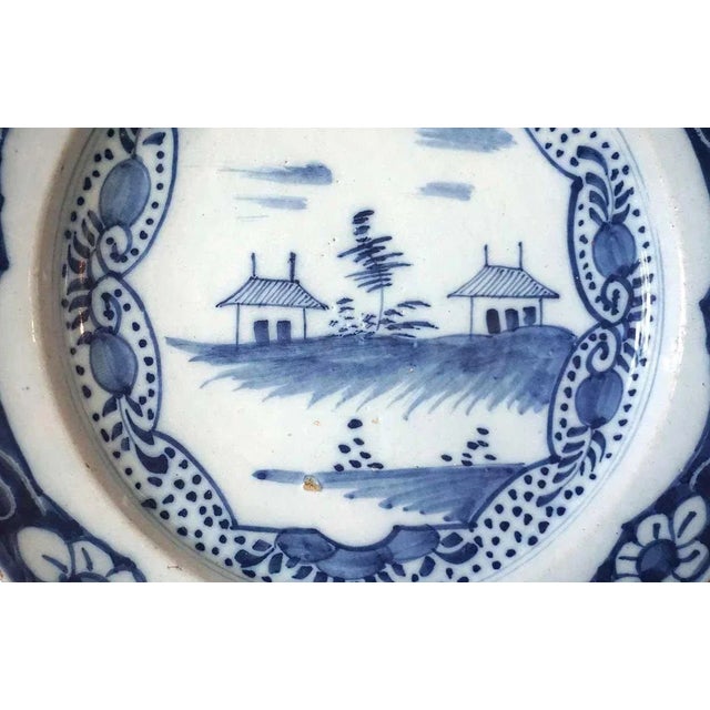 Traditional Dutch Chinese Export Style Delft Blue & White Pottery Plate For Sale - Image 3 of 6