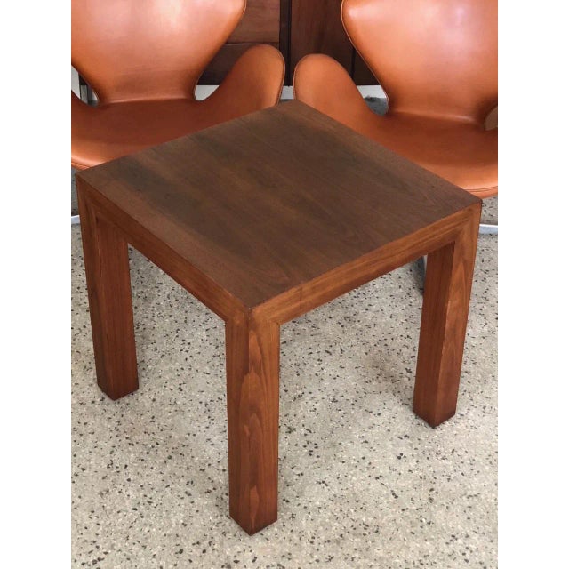 Vladimir Kagan 1970s Modern Vladimir Kagan Walnut Parsons Side Table For Sale - Image 4 of 11