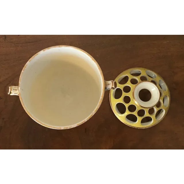 Neoclassical Antique Early 19th Century London Decorated Coalport Porcelain Bough Pot For Sale - Image 3 of 13