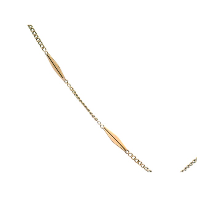 Early 20th Century 18k Mother Maria Pendant W/ 14k Yellow Gold Chain For Sale - Image 4 of 12