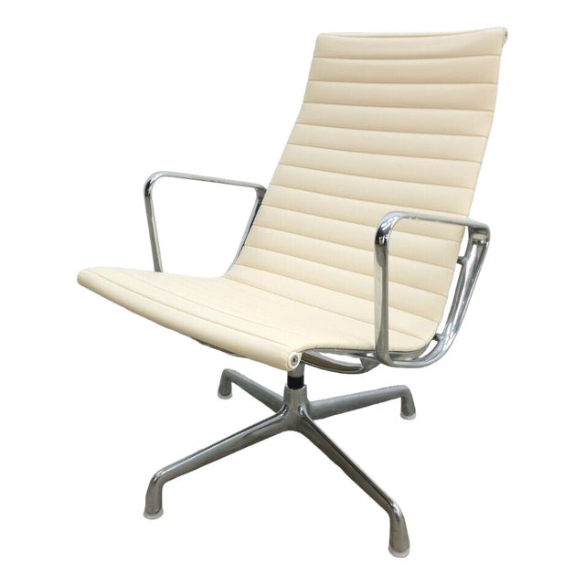 EA 116 Swivel Chair in Beige by Charles & Ray Eames for Vitra For Sale