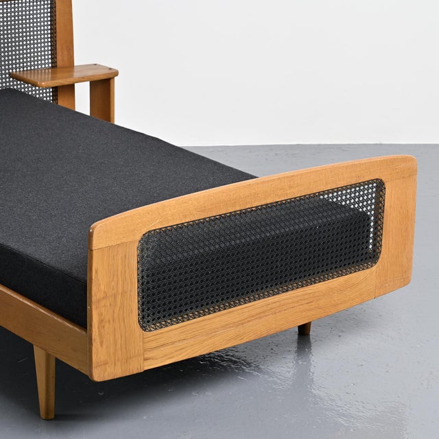 Single Bed by Roger Landault for Ligne Roset, France, 1965 For Sale - Image 6 of 15