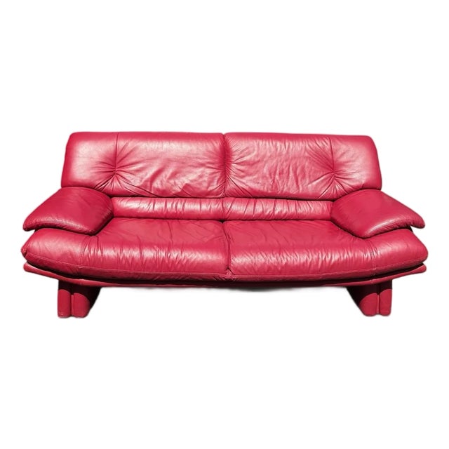 1980s Postmodern Red Leather Sofa in the Style of Nicoletti Salotti For Sale