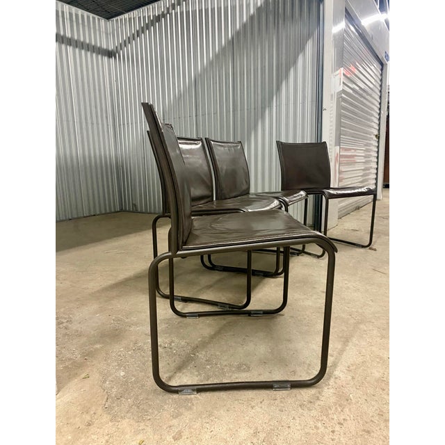 Fb designed by Richard Schultz for Knoll and introduced between 1981 and 1982.Schultz specifically envisioned this...