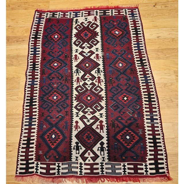 American Late 20th Century South American Kilim Rug For Sale - Image 3 of 9