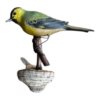 Vintage Wood Carved Folk Art Bird #56 For Sale