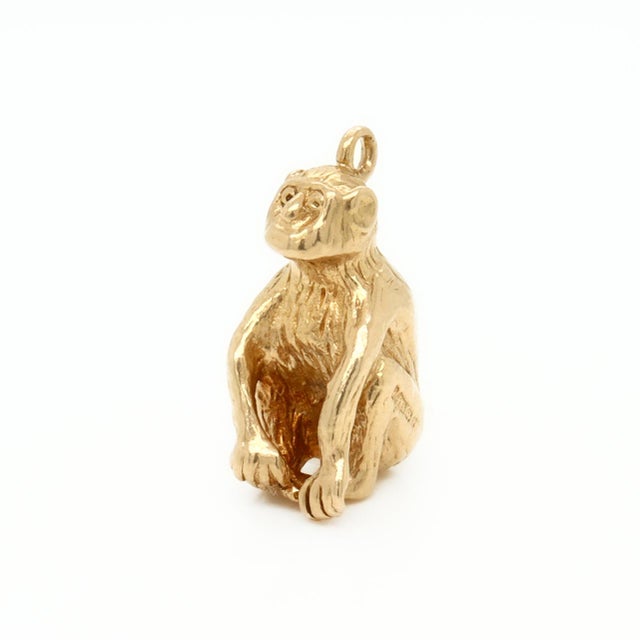 Mid-Century Modern Vintage English 9ct. Gold Figural Monkey or Chimpanzee Charm for a Bracelet For Sale - Image 3 of 14