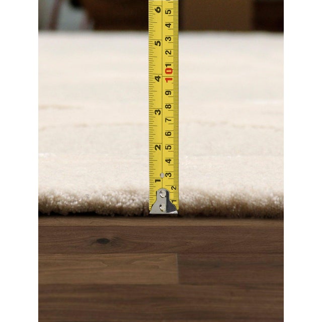 Pasargad Home Edgy Ivory Area Rug, 5' 0'' X 8' 0'' For Sale - Image 4 of 5