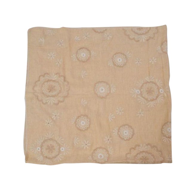 Linen Table Cloth with Floral Design For Sale
