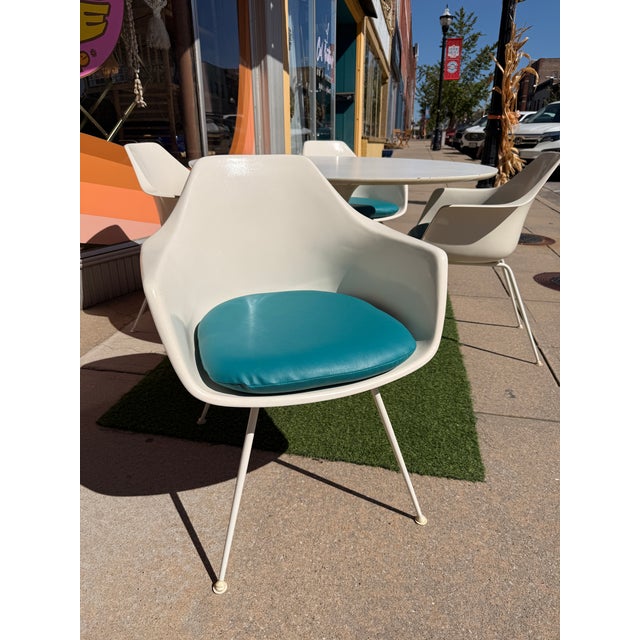 Restored Space-Age Mid-Century Modern Burke Inc. 5-Piece Dining Set (Rare Rod-Legs) For Sale - Image 18 of 18
