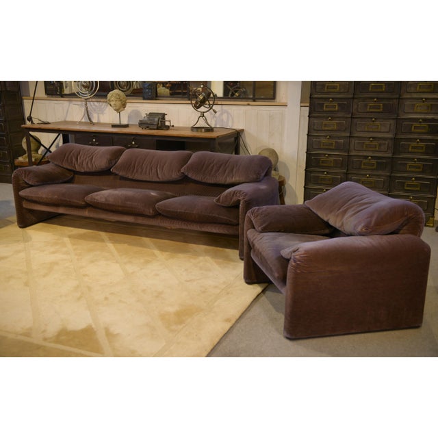 First Edition Maralunga 3-Seater Sofa and Lounge Chairs by Vico Magistretti for Cassina, 1973, Set of 3 For Sale - Image 9 of 17