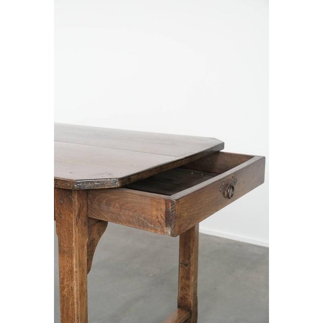 Antique Early 19th Century French Dining Table in Oak For Sale - Image 9 of 16