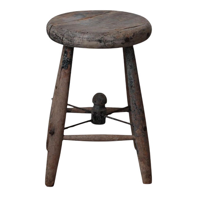 Early 20th Century French Provincial Workshop Stool With Iron X-Stretcher For Sale