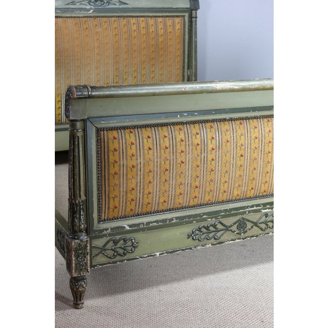 Directoire Bed in Painted Wood For Sale - Image 4 of 11