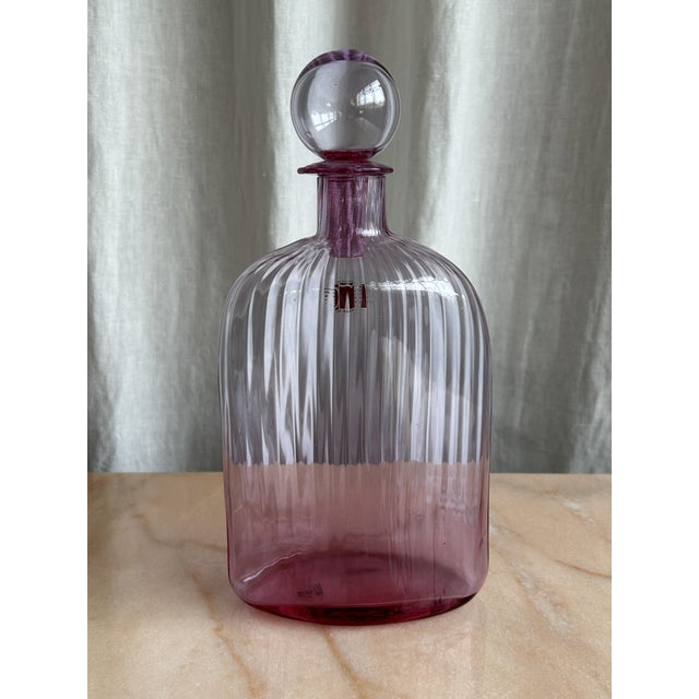 Extremely cute pink Murano glass decanter by Carlo Moretti, Italy, 1970s. Archetypal piece of Moretti’s design genius in...