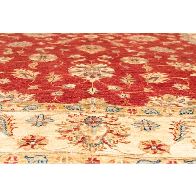 Brown Middle Eastern Rug in Wool For Sale - Image 8 of 11