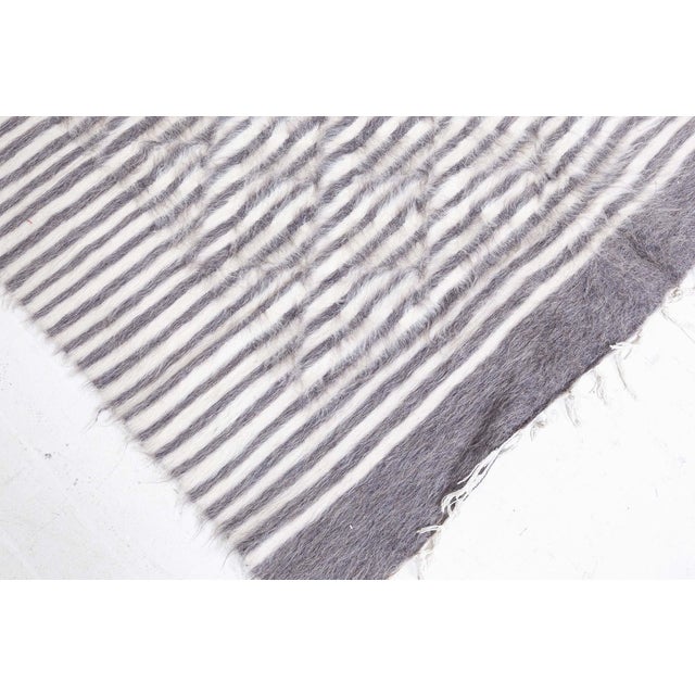 Modern Goat Hair Runner with Subtle Geometric Texture by Doris Leslie Blau For Sale In New York - Image 6 of 7