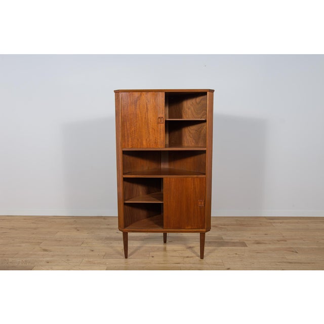 Mid-Century Modern Teak Corner Cabinet, 1960s For Sale - Image 6 of 15