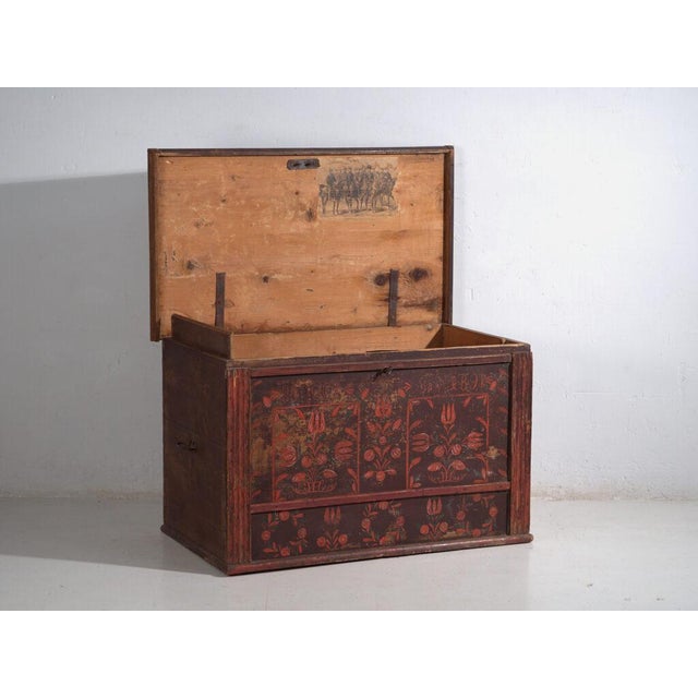 Painted Bridal Trunk, 1891 For Sale - Image 4 of 14