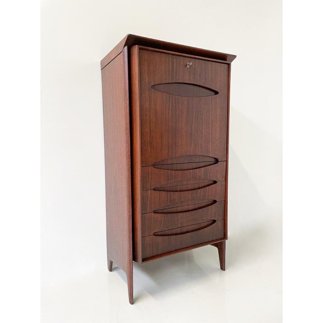 Mid-Century Modern Wooden Cabinet, Italy, 1960s For Sale - Image 3 of 7