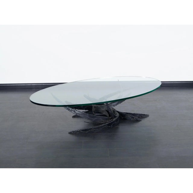 Mid-Century Modern Mid-Century Modern "Swirl" Glass Coffee Table by Daniel Gluck For Sale - Image 3 of 9